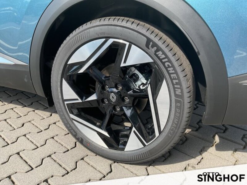 Fahrzeugabbildung Symbioz Iconic E-Tech Full Hybrid 145 Bild 13 von 15