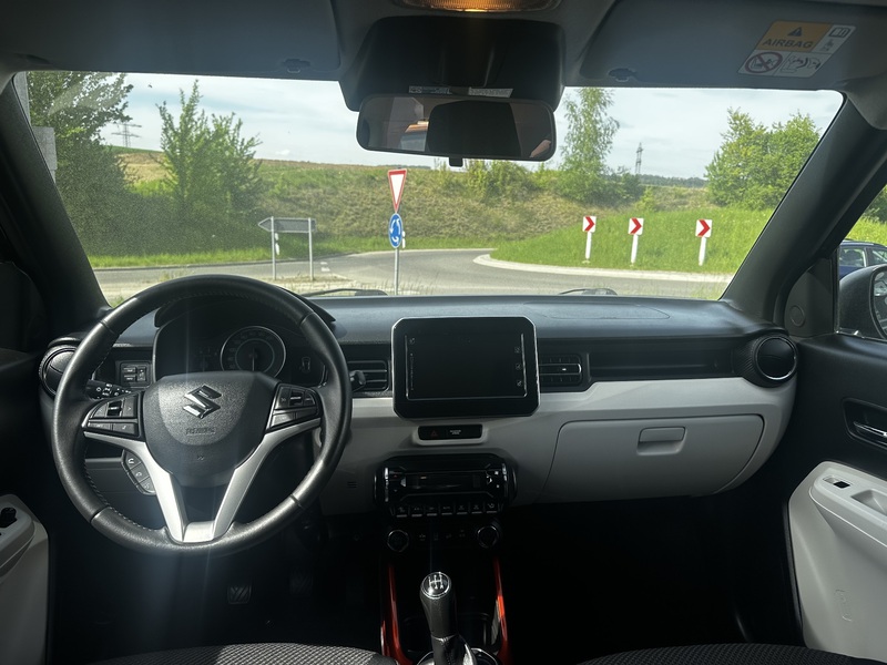 Suzuki Ignis