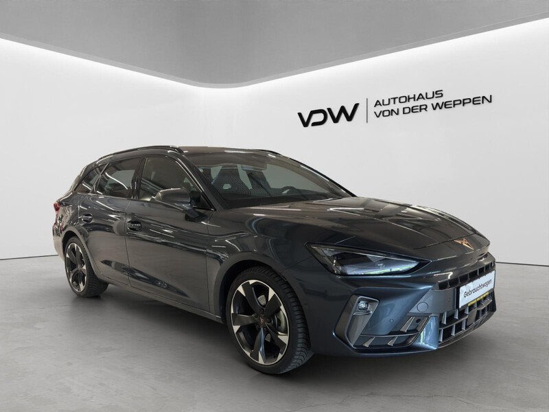 Fahrzeugabbildung Leon Sportstourer 1.5 eTSI 110 kW (150 PS) 7-Gang-DSG Bild 10 von 15