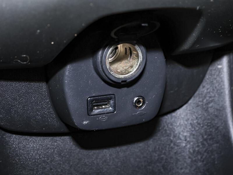 Fahrzeugabbildung Aygo X PDC KLIMA LM-Felgen BT ZV Bild 11 von 15