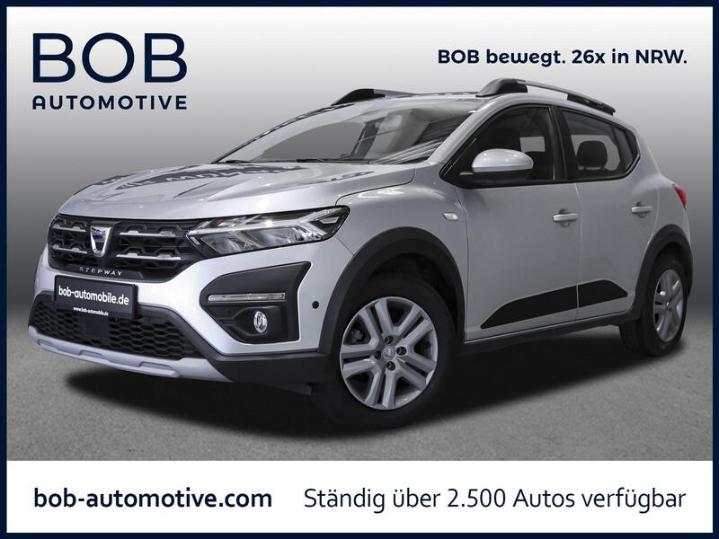 Fahrzeugabbildung Sandero NAVI PDC RFK TWA Bild 1 von 15