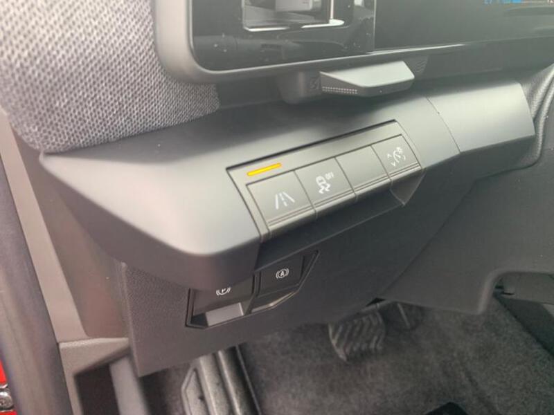 Fahrzeugabbildung MEGANE E-TECH Techno EV60 220PS Bild 16 von 28