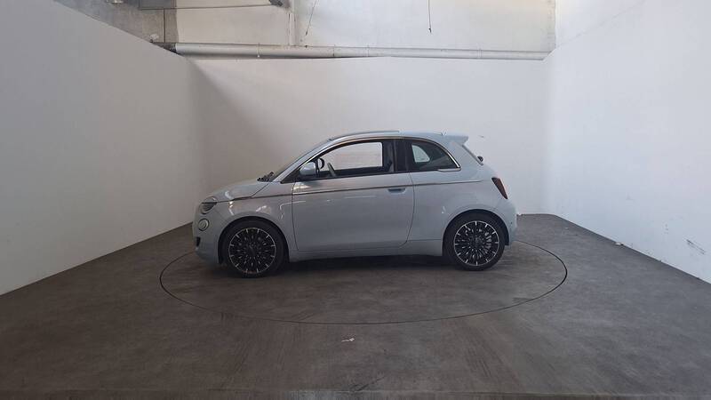 Fiat 500e Berline MY22 Serie 1 Step 1