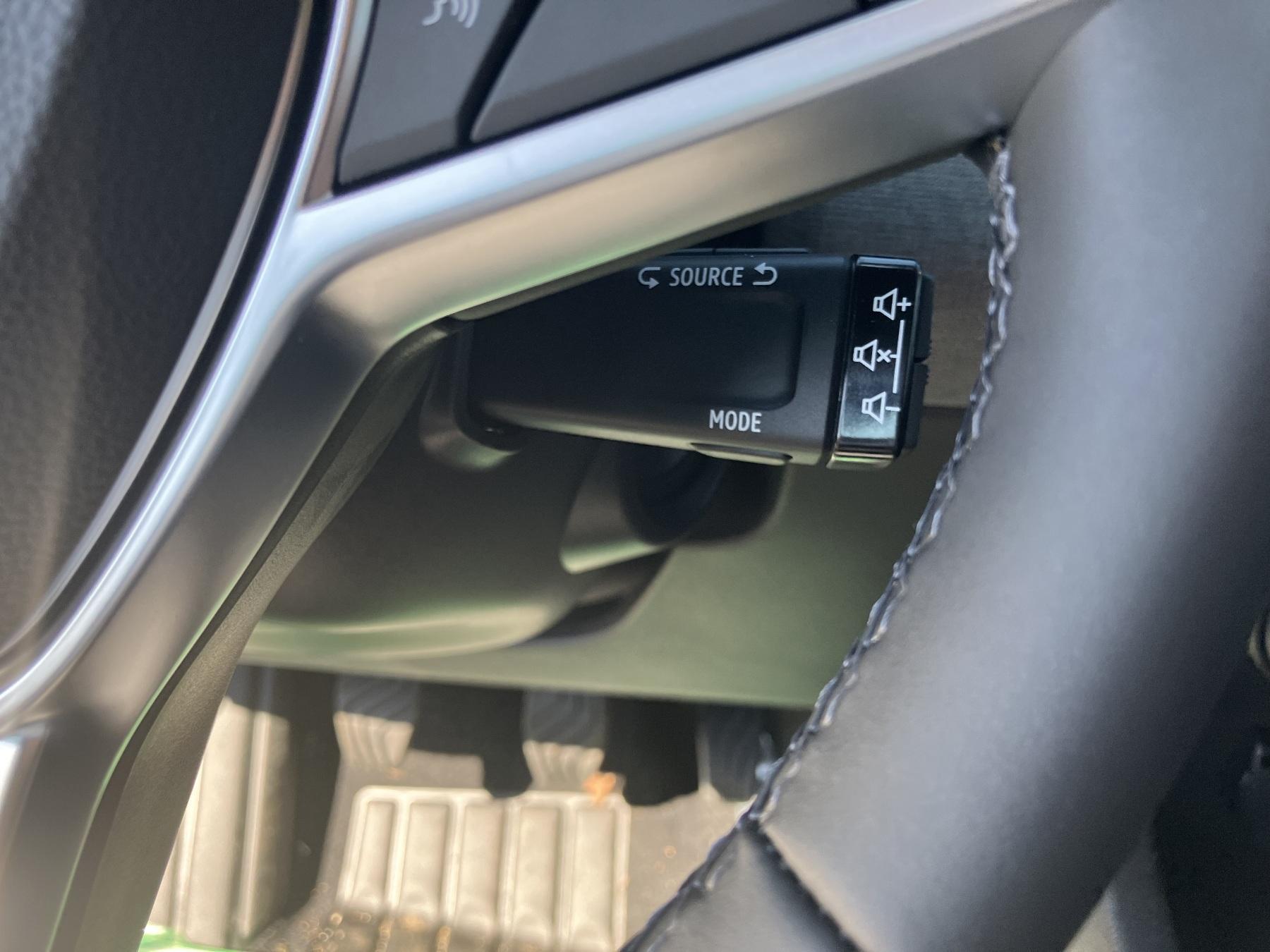Renault Clio – Bild 20