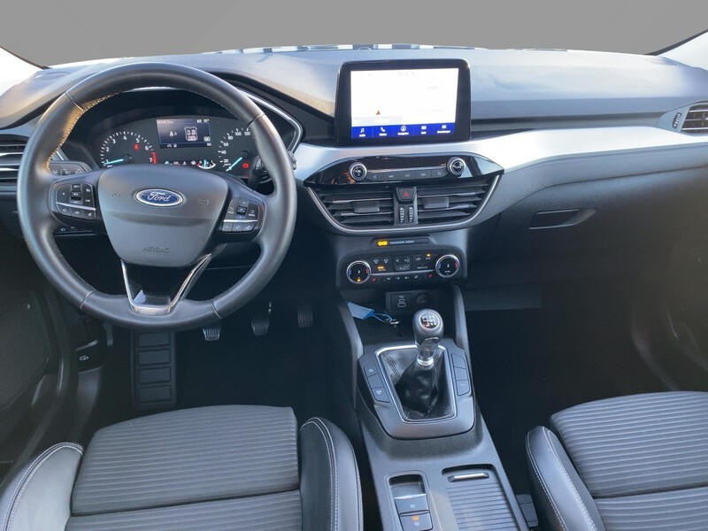 Fahrzeugabbildung Kuga Cool & Connect 1.5L 150PS M6 FWD Bild 9 von 21