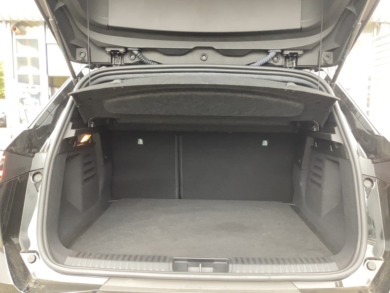 Fahrzeugabbildung Symbioz Techno E-Tech Full Hybrid 145 Bild 9 von 16