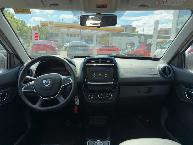 Fahrzeugabbildung Spring Business Automatik Klima*Navi*Rückfahrcam Bild 9 von 19