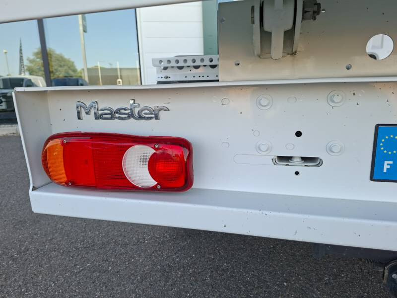 Renault Master III