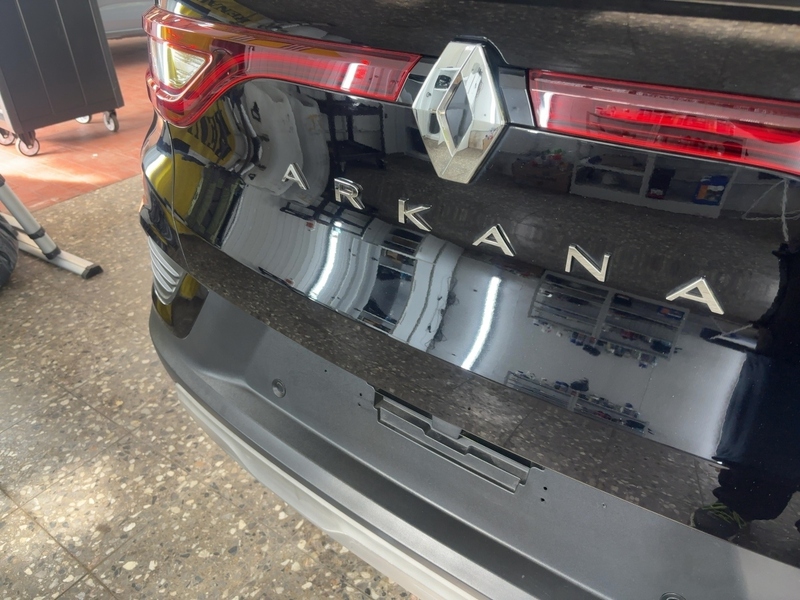 Fahrzeugabbildung Arkana 1.3 TCe 140 Mild-Hybrid Techno Bild 28 von 30