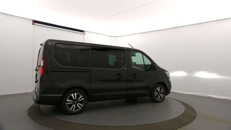 Renault Trafic Combi