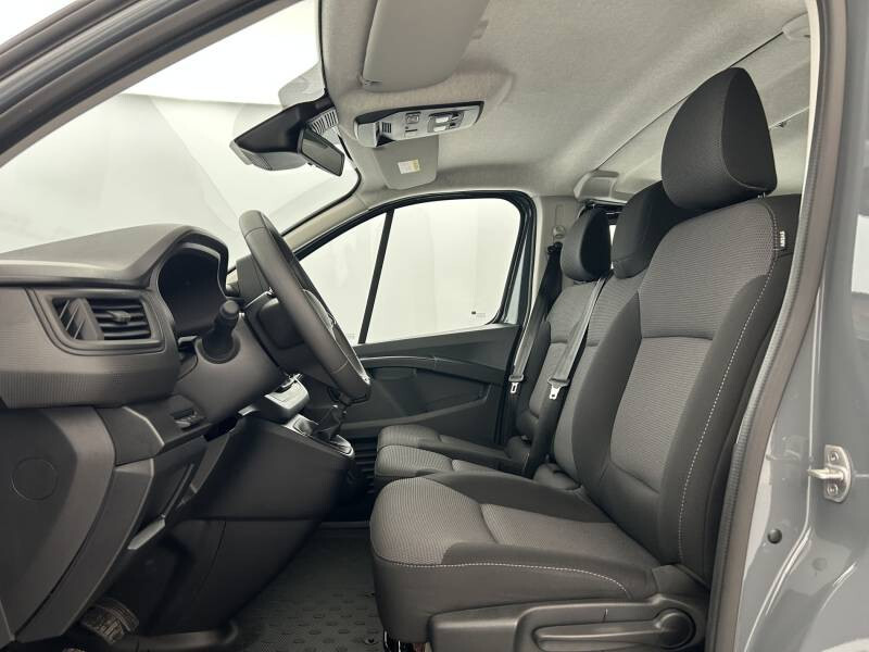 Renault Trafic Combi