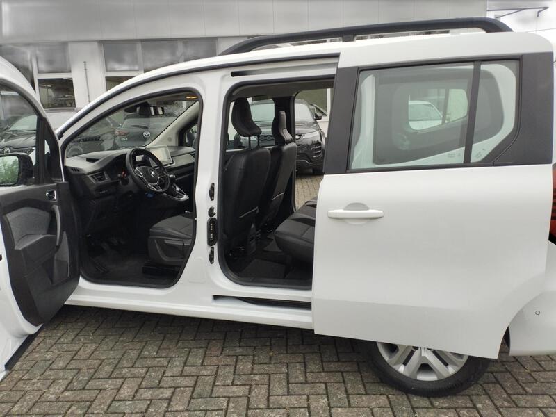 Fahrzeugabbildung Kangoo PKW EDITION One dCi 95 Bild 12 von 24