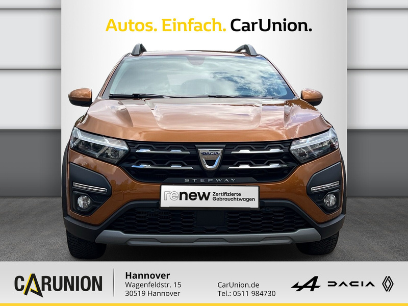 Fahrzeugabbildung Sandero Stepway Comfort TCe 90 CVT (MY2021) Bild 2 von 20