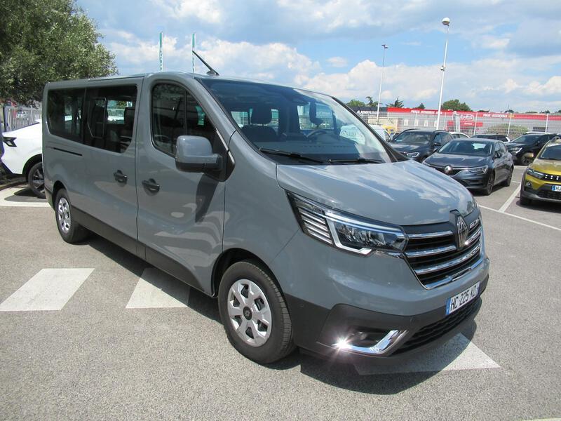 Renault Trafic Combi