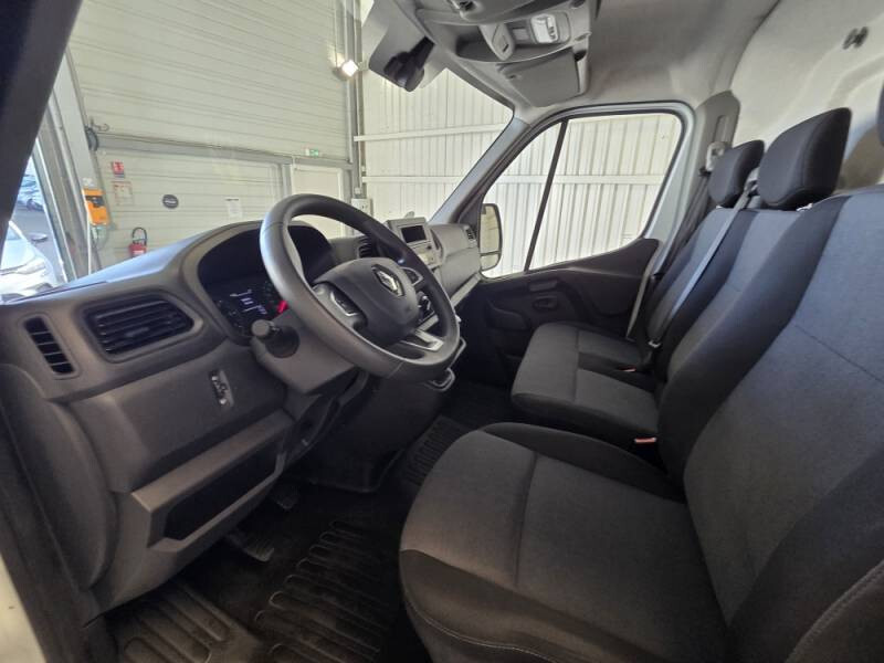 Renault Master III