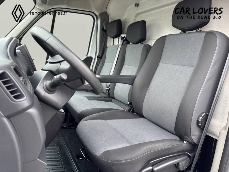 Renault Master III