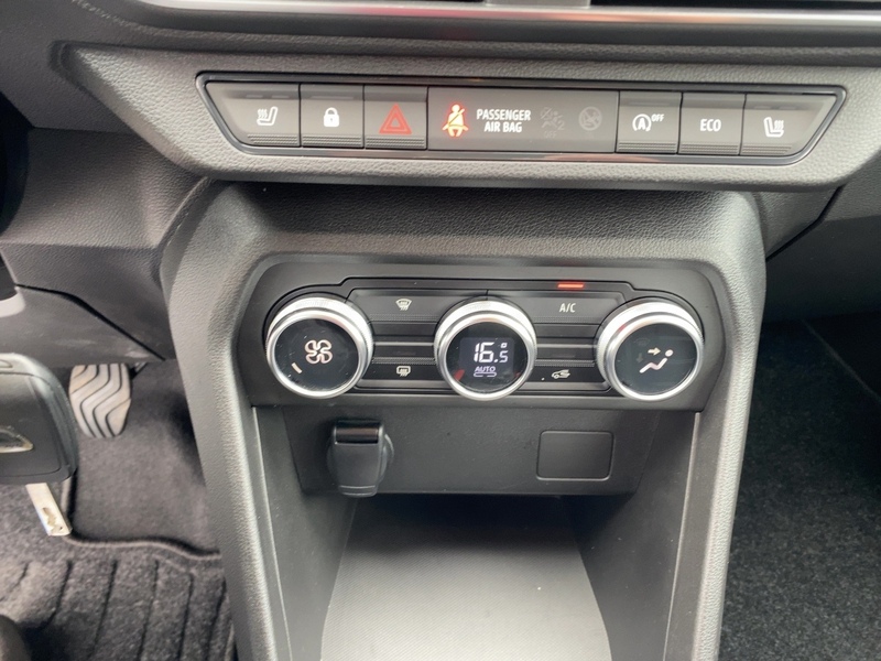 Fahrzeugabbildung Sandero Comfort TCe 90 (MY2021) Bild 15 von 18