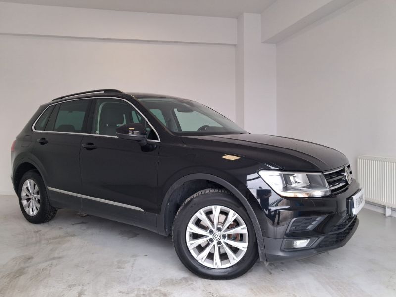 VOLKSWAGEN Tiguan 2020 — imagine 3