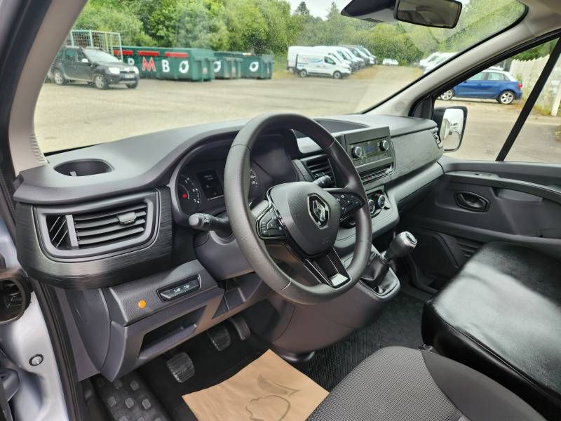Renault Trafic Combi