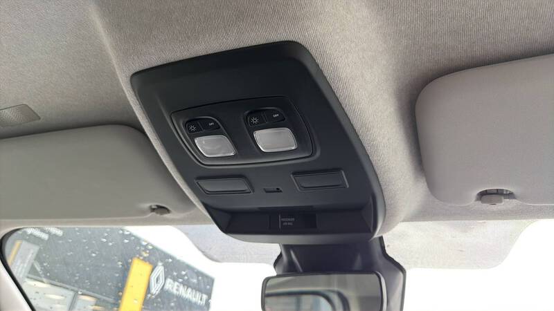 Renault Trafic Combi