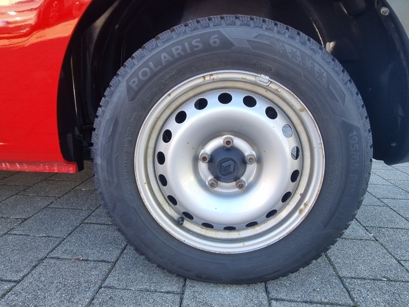 Fahrzeugabbildung Kangoo Rapid Extra Blue dCi 95 Bild 12 von 14