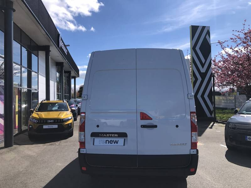 Renault Master III
