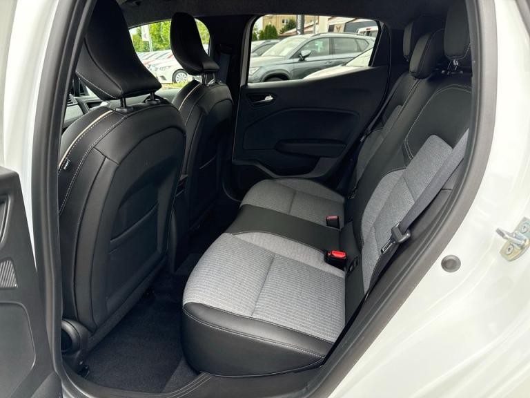 Renault Clio – Bild 11