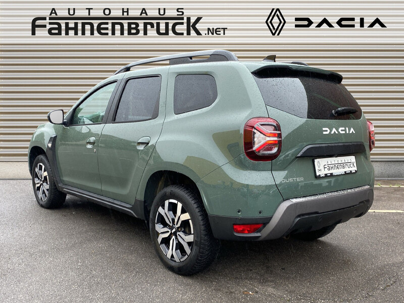 Fahrzeugabbildung Duster 360°Kamera Navi Bild 3 von 20