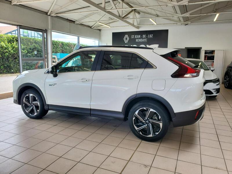 Mitsubishi Eclipse Cross MY21