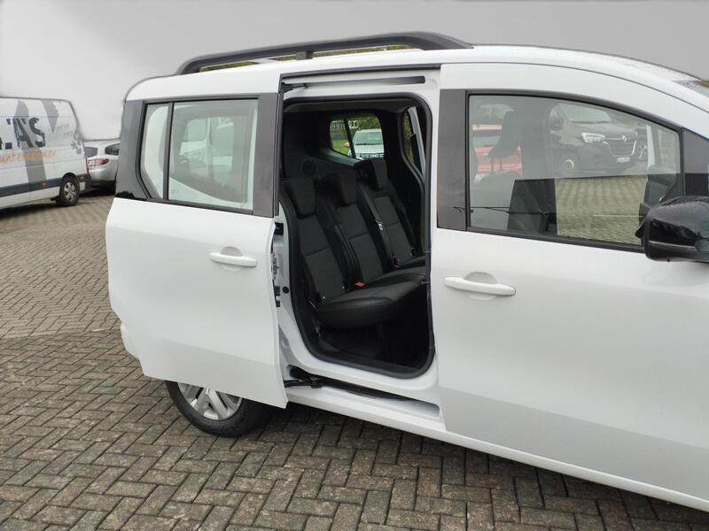 Fahrzeugabbildung Kangoo PKW EDITION One dCi 95 Bild 11 von 24