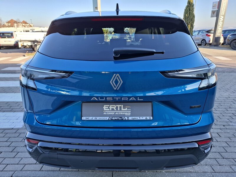 Fahrzeugabbildung Austral Techno Full Hybrid E-Tech 200 Bild 8 von 44