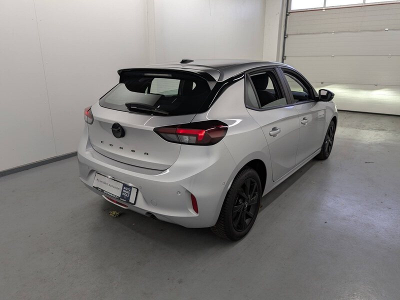 Fahrzeugabbildung Corsa 1.2 Turbo GS Automatik Kamera Klima Bild 4 von 32