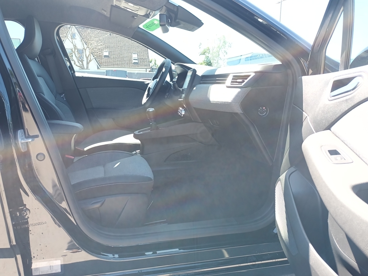 Renault Clio – Bild 10