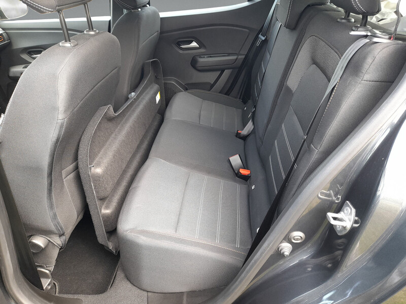 Fahrzeugabbildung Sandero III TCe 90 CVT Bild 9 von 14