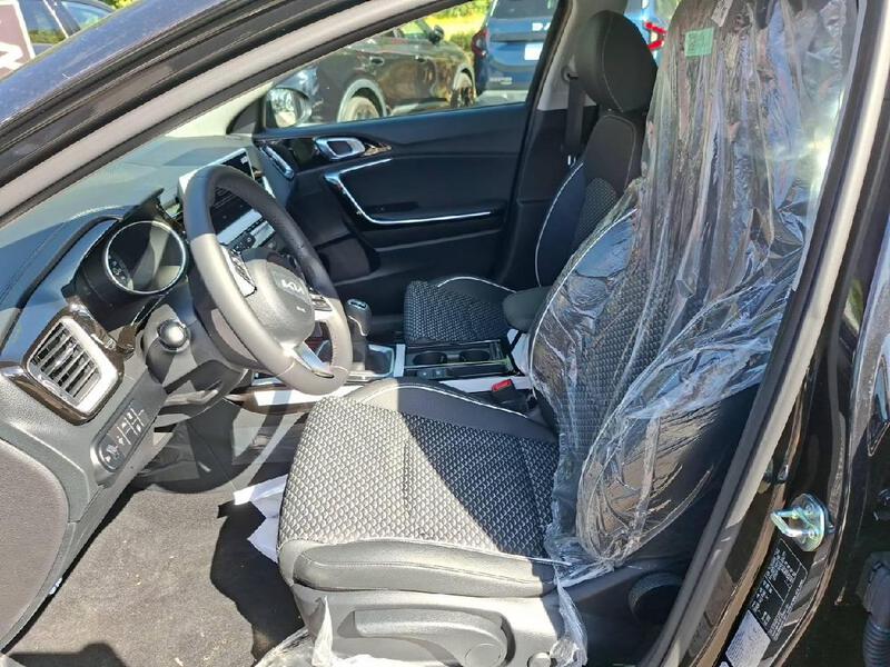 KIA Xcee'D