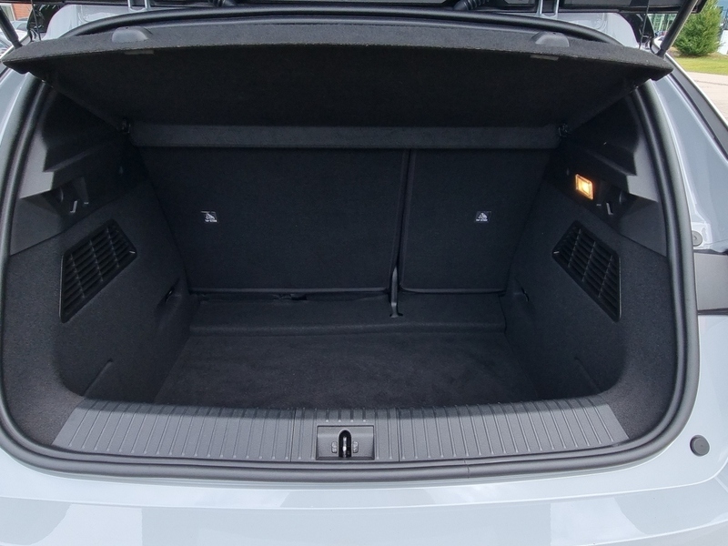 Fahrzeugabbildung Megane E-TECH TECHNO EV60 220hp optimum charge Bild 11 von 20
