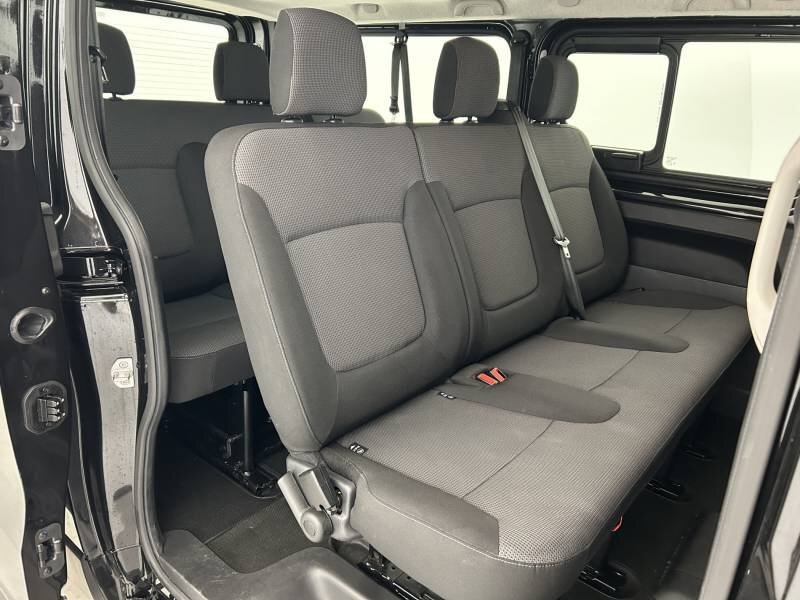 Renault Trafic Combi