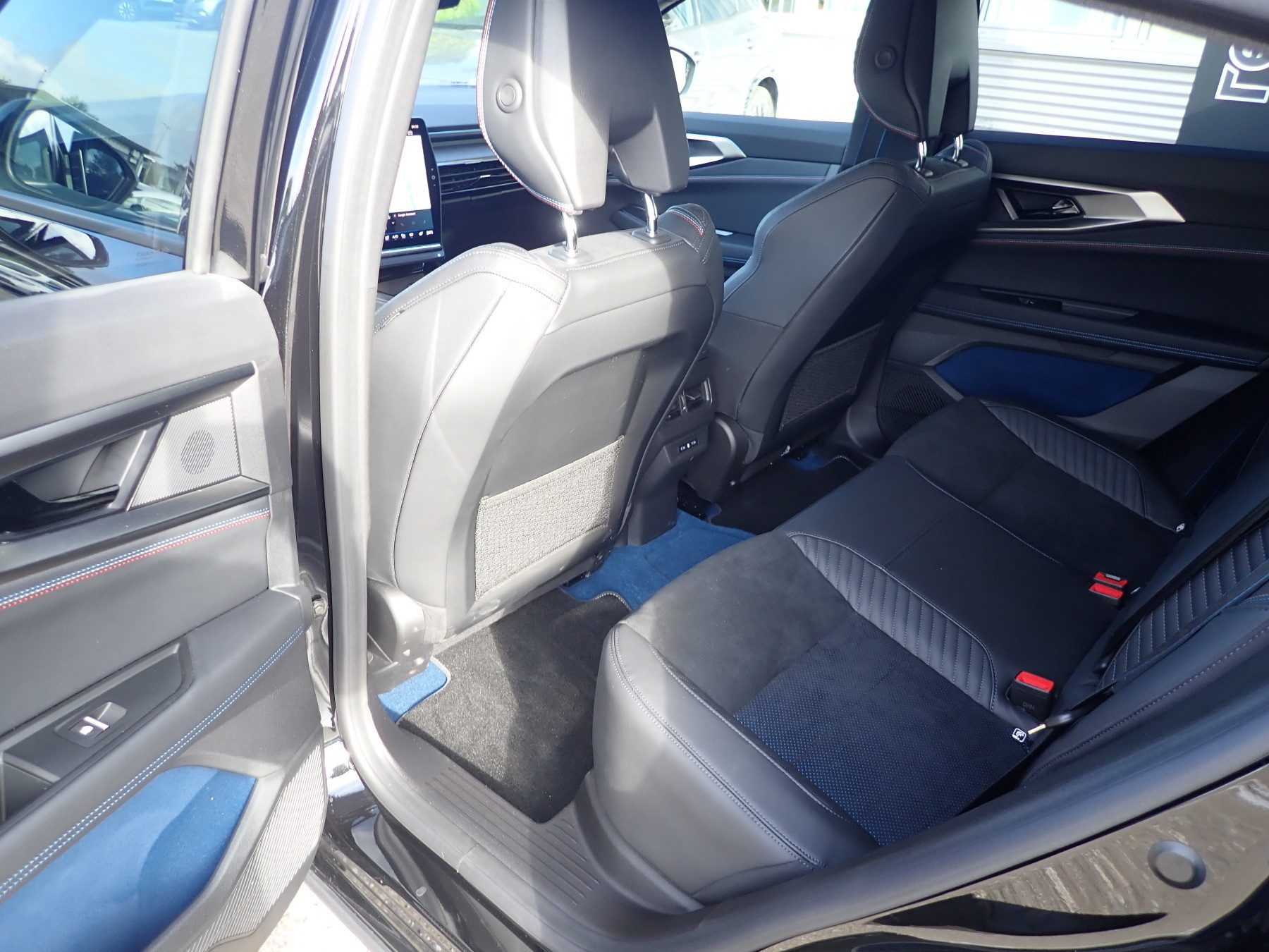 Renault Rafale – Bild 7