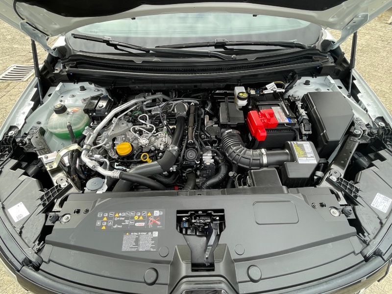 Fahrzeugabbildung Austral 1.3 TCe 160 Mild-Hybrid Techno Bild 16 von 50