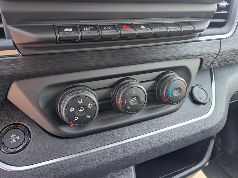 Renault Trafic Combi