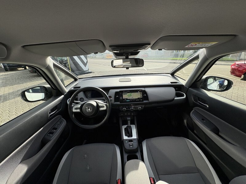Fahrzeugabbildung Jazz e:HEV Crosstar Executive Bild 14 von 18
