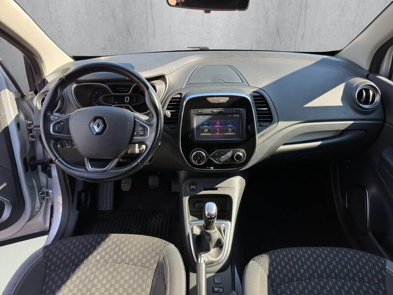 Fahrzeugabbildung Captur Intens Tce 90 Bild 13 von 15