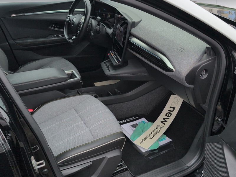 Fahrzeugabbildung Megane E-TECH EV60 Techno*NAVI*KAM*SHZ* Bild 8 von 15