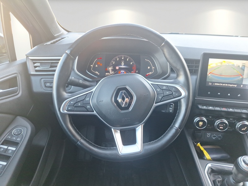 Fahrzeugabbildung Clio INTENS TCe 90 Bild 13 von 17