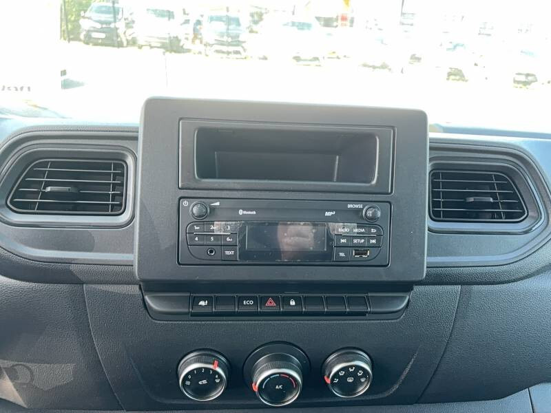 Renault Master III