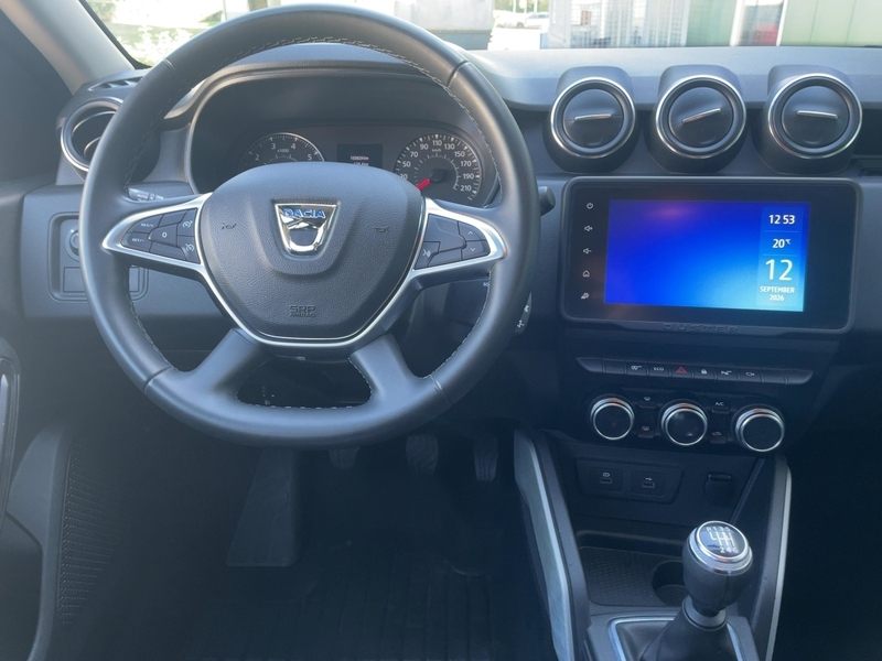 Fahrzeugabbildung Duster II 1.3 TCe 130 Prestige + 2WD Bild 8 von 15