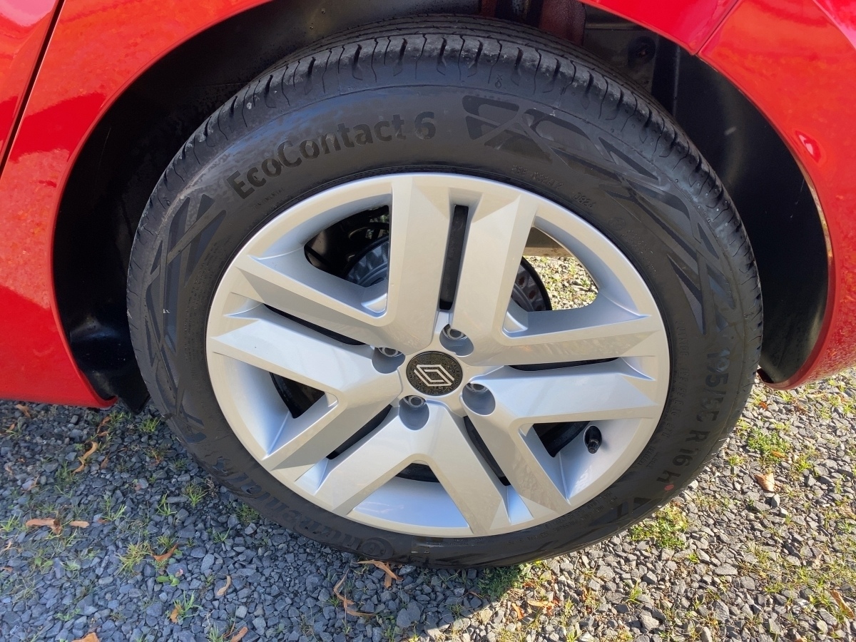 Renault Clio – Bild 12