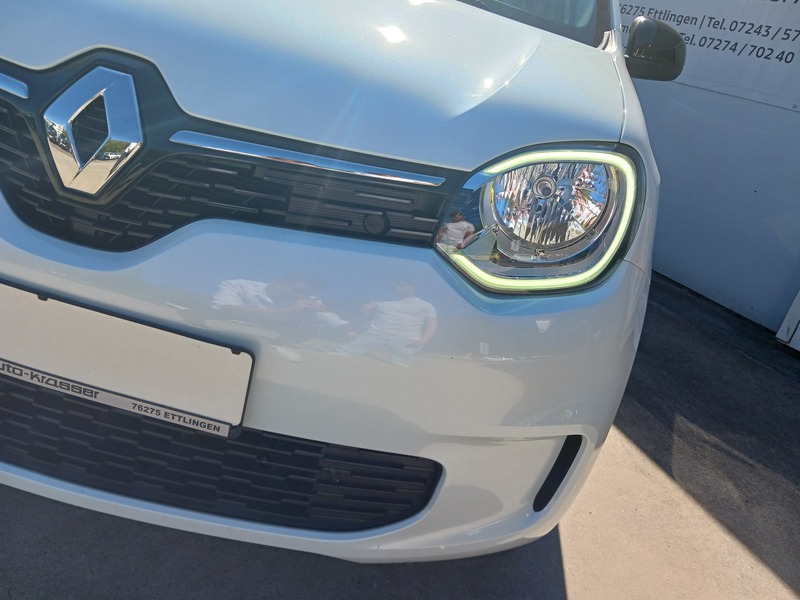 Fahrzeugabbildung Twingo ZEN SCe 65 Start&Stop MT  Bild 4 von 27