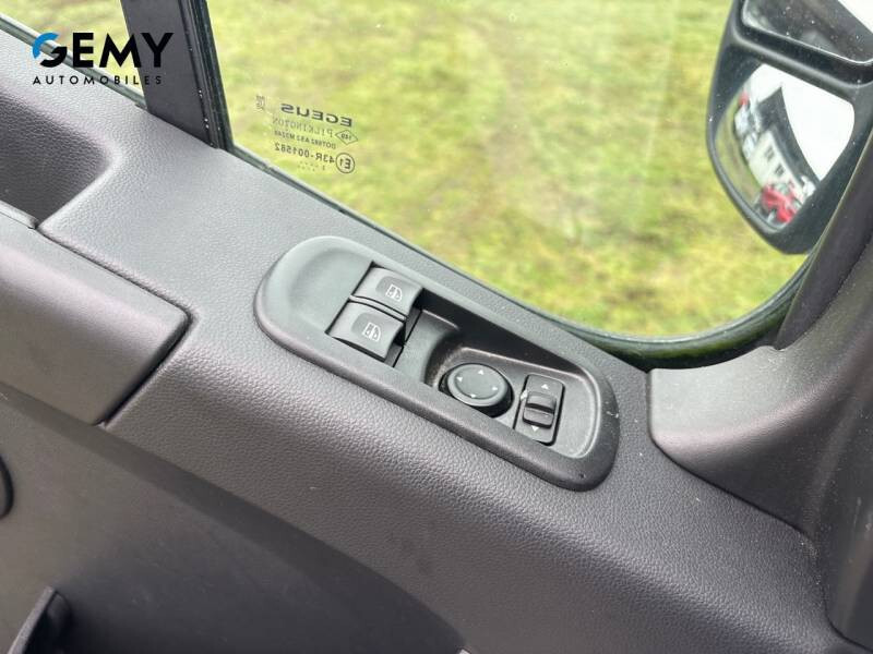 Renault Master III