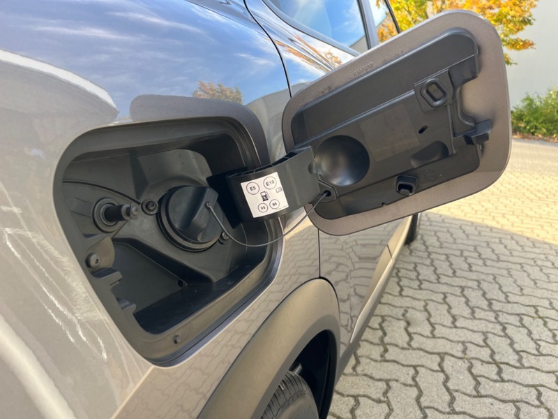 Fahrzeugabbildung Captur +++Sitzheizung+++ Bild 20 von 44
